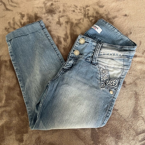 Korcho’s jean capri - Picture 4 of 9